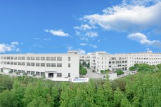 攜手同心、行而不輟，奔赴美好的